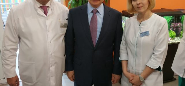 Президент России Владимир Путин посетил Детскую поликлинику N6